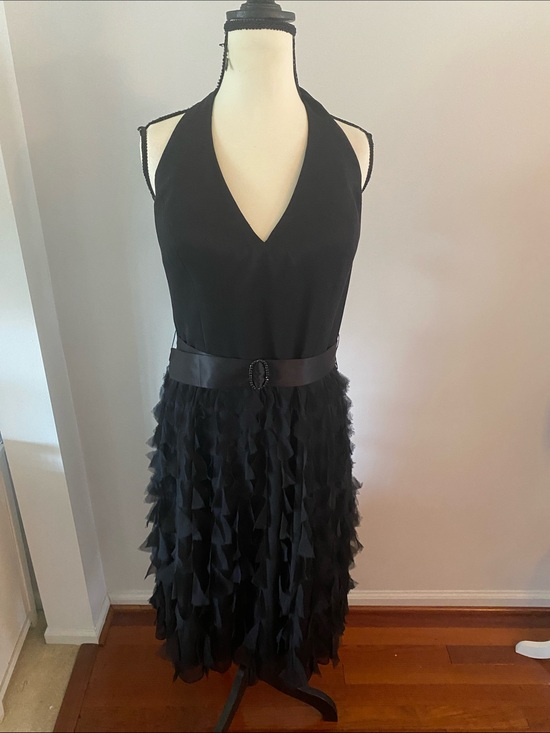 White House Black Market Dresses & Skirts - WHBM size 12 100% silk halter dress